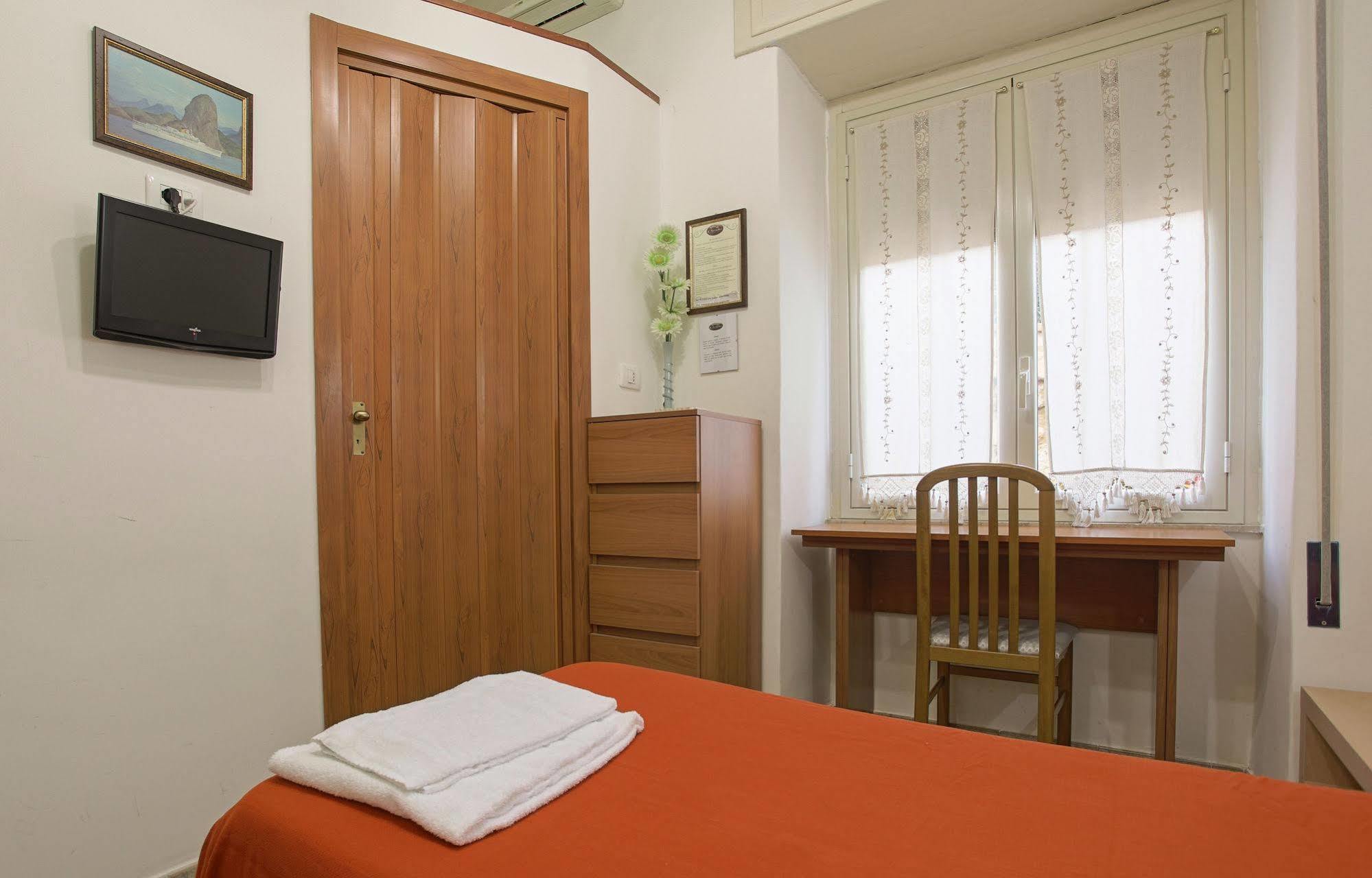 アグリジェント Il Mandorlo Bed & Breakfast エクステリア 写真
