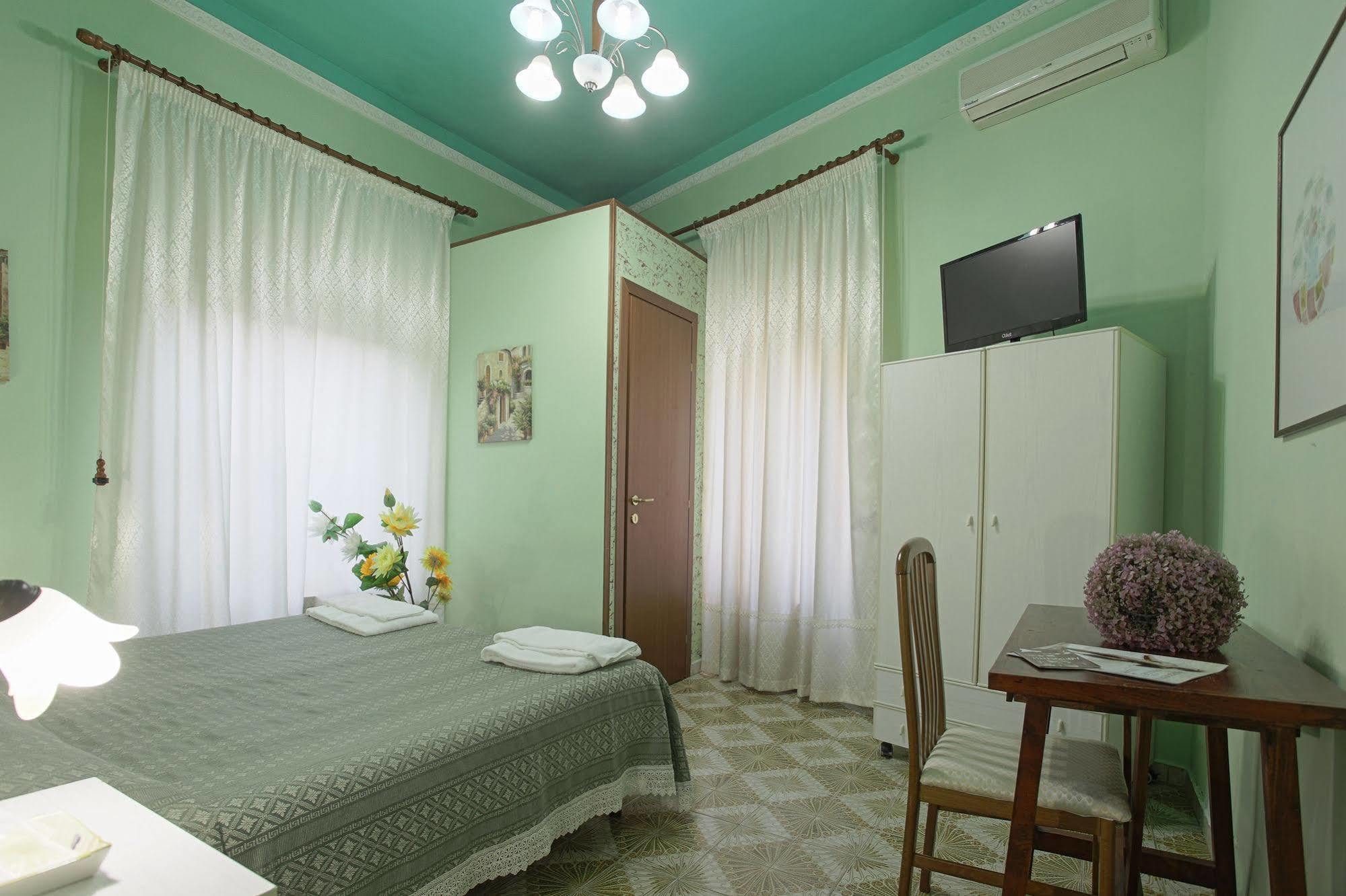 アグリジェント Il Mandorlo Bed & Breakfast エクステリア 写真